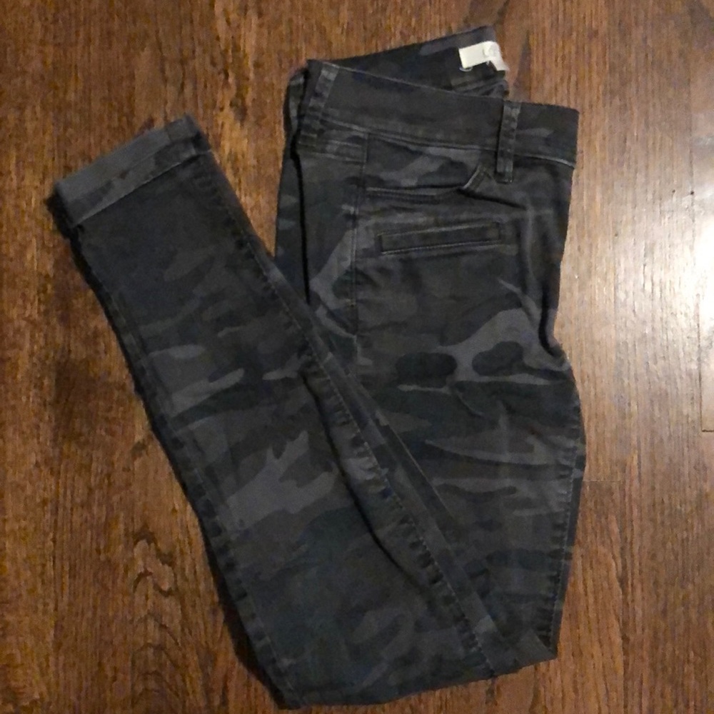 Camo pants